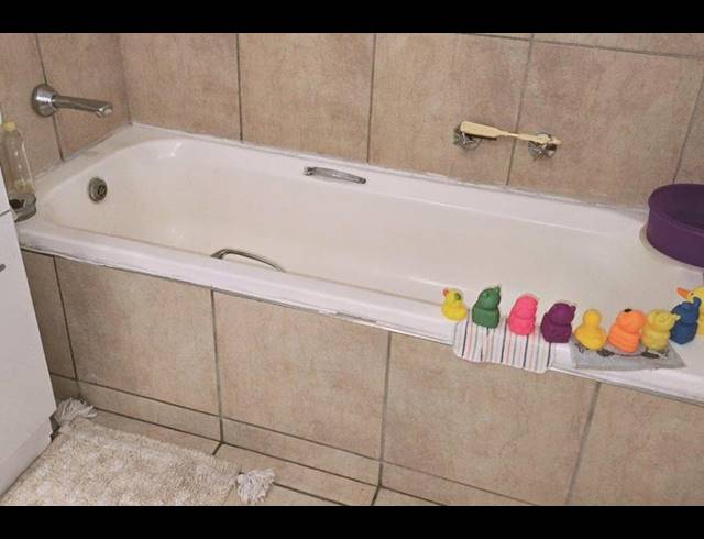 2 BEDROOM TOWNHOUSE FOR SALE IN THE HILL